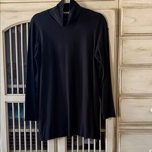 J. Jill Black Tunic Top